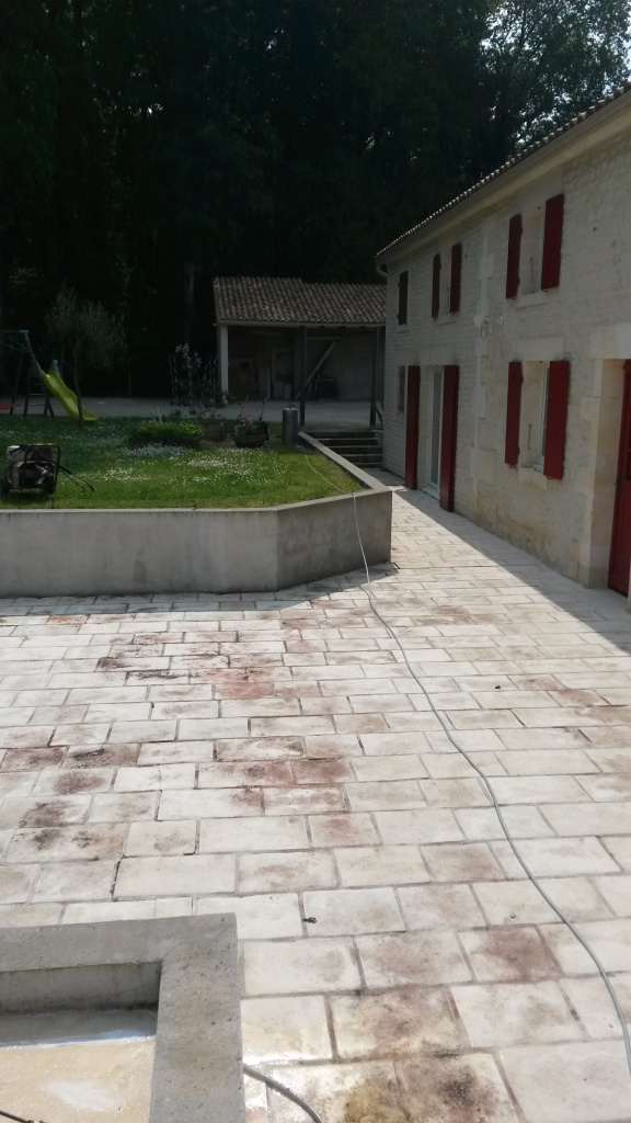 TERRASSE  avant lavage